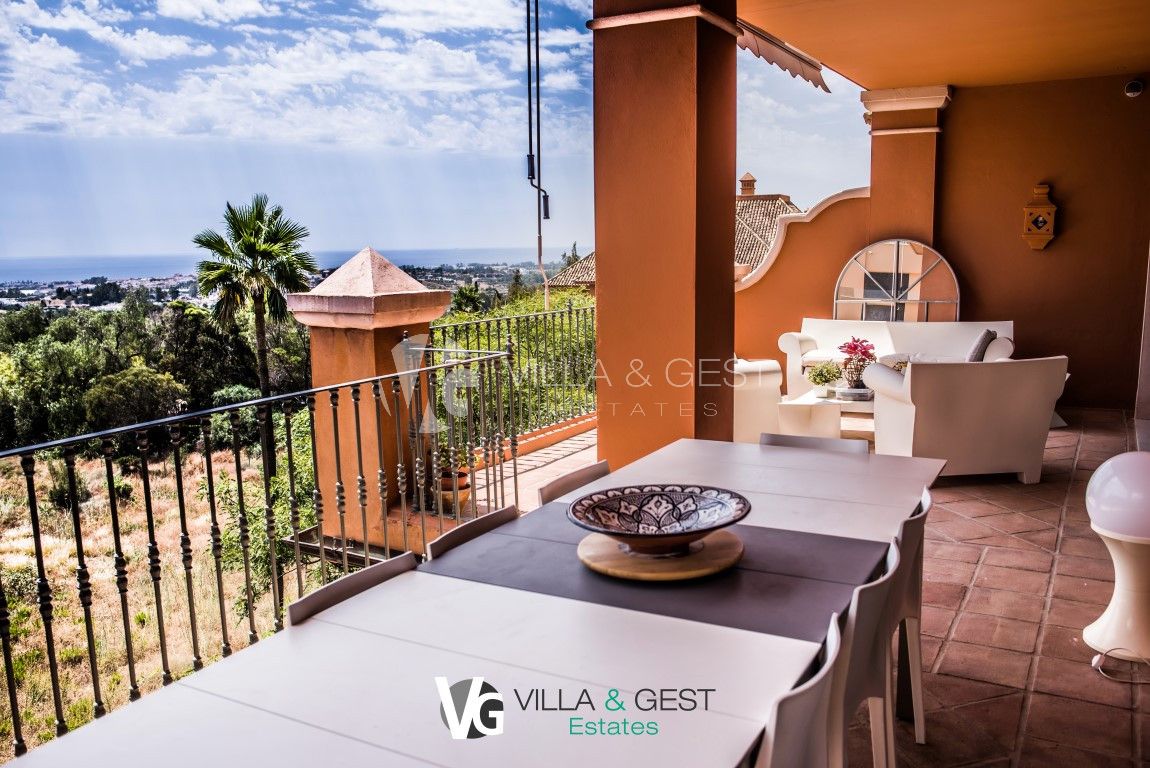 Atico Duplex en venta en Benahavis, Costa del Sol