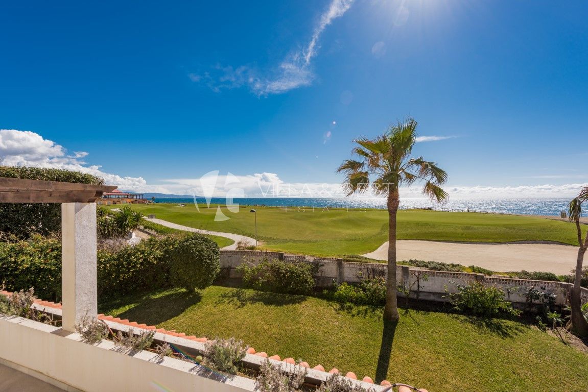 Villa for sale in San Pedro de Alcantara, Costa del Sol