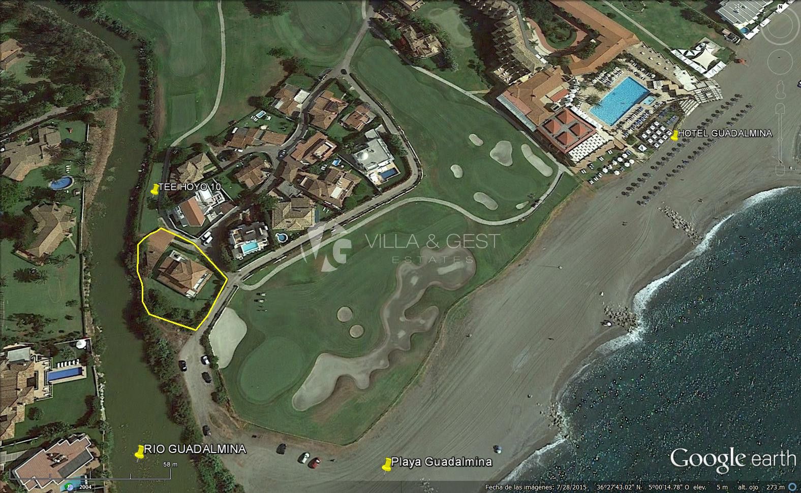 Villa for sale in San Pedro de Alcantara, Costa del Sol