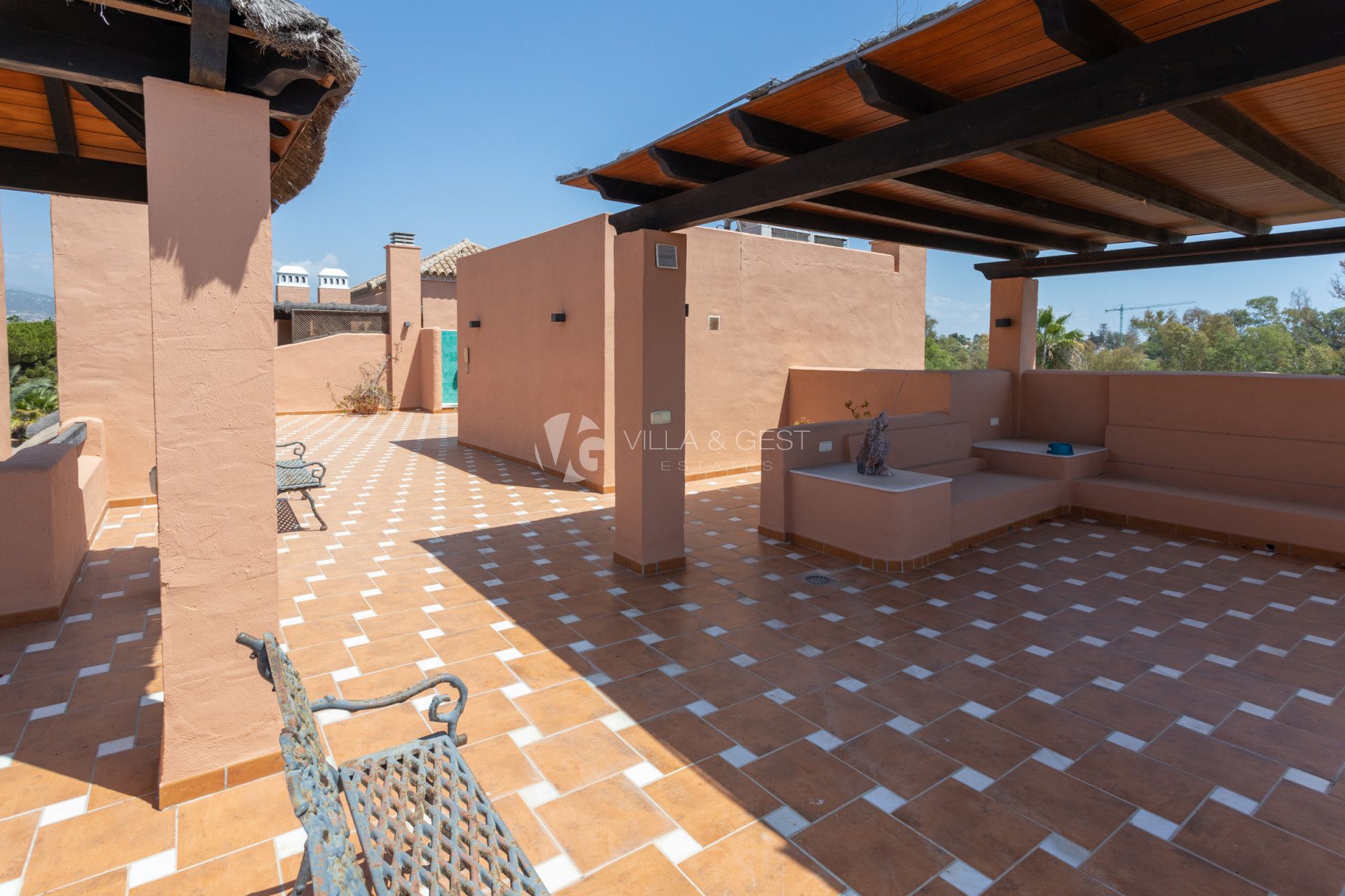 GORGEOUS DUPLEX PENTHOUSE IN GUALDAMINA BAJA