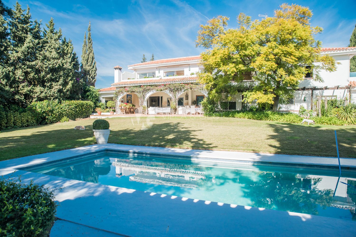 VILLA IN SITIO DE CALAHONDA