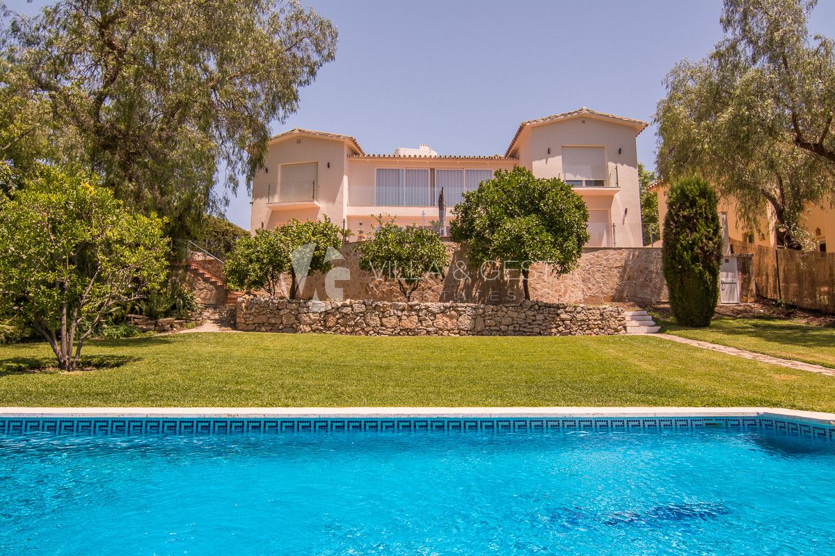 Villa for rent in San Pedro de Alcantara, Costa del Sol