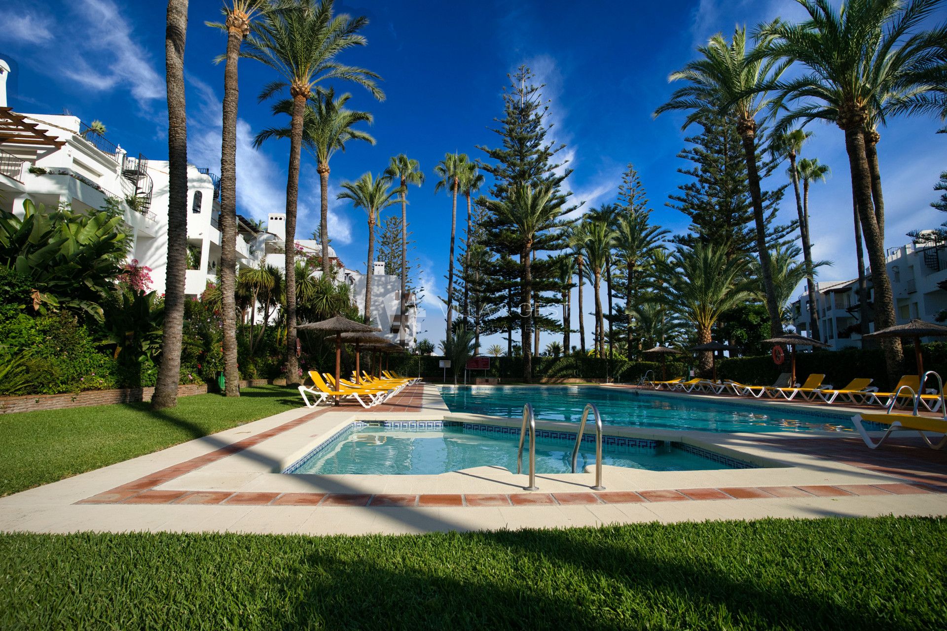 Estupendo apartamento con vista al mar