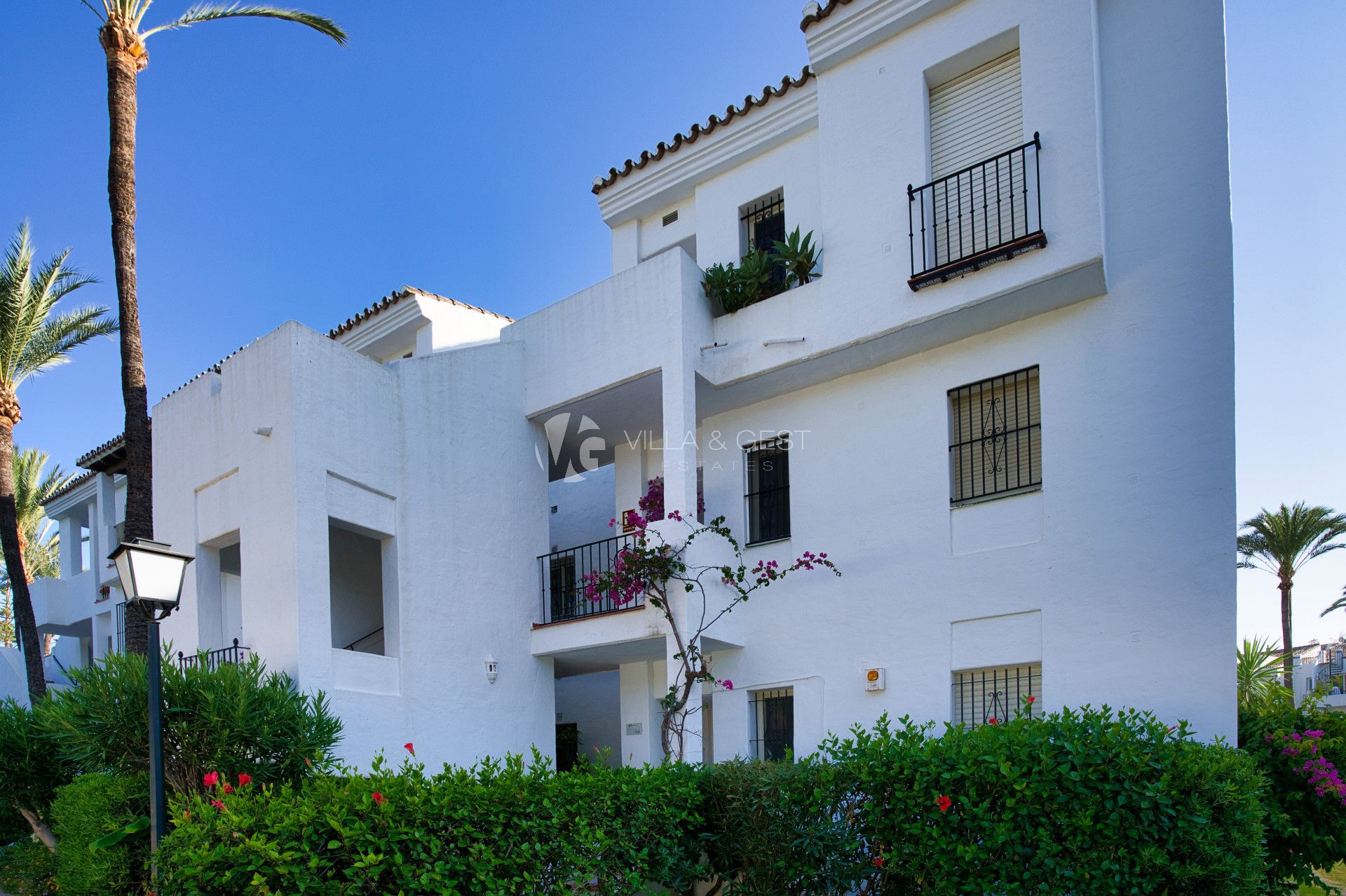 Estupendo apartamento con vista al mar