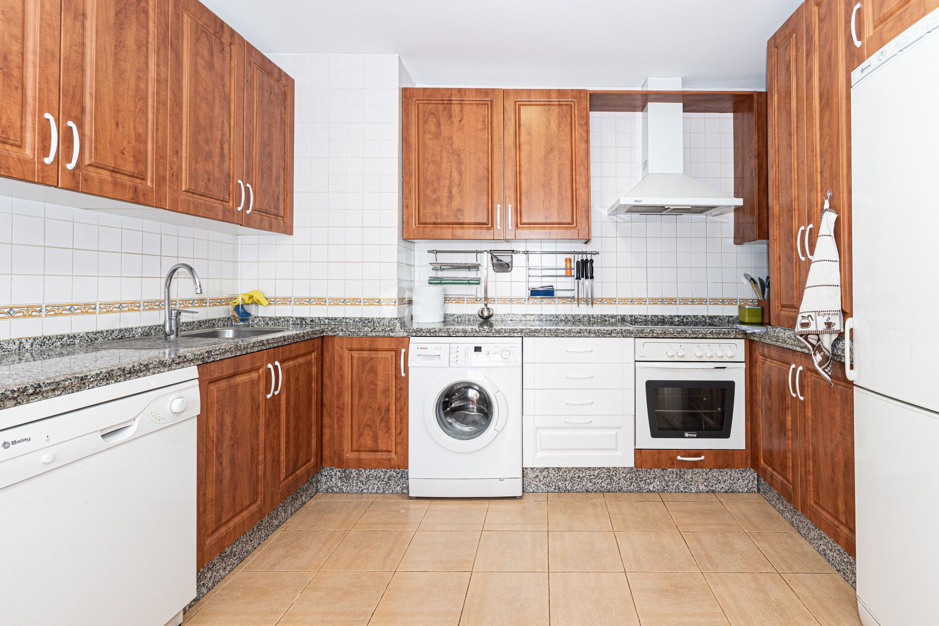 Corner townhouse Guadalmina Alta