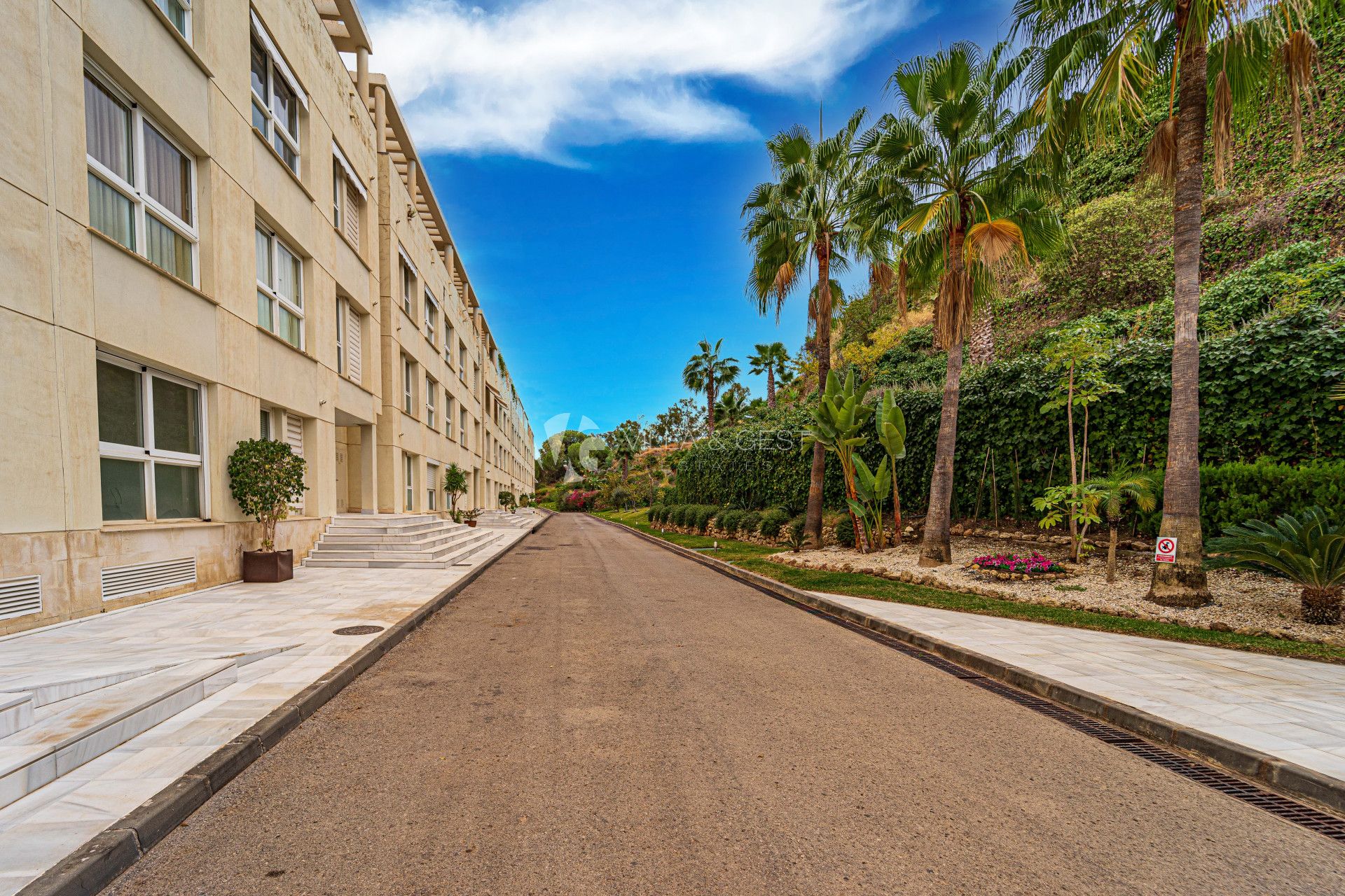 Apartment in Nueva Andalucia