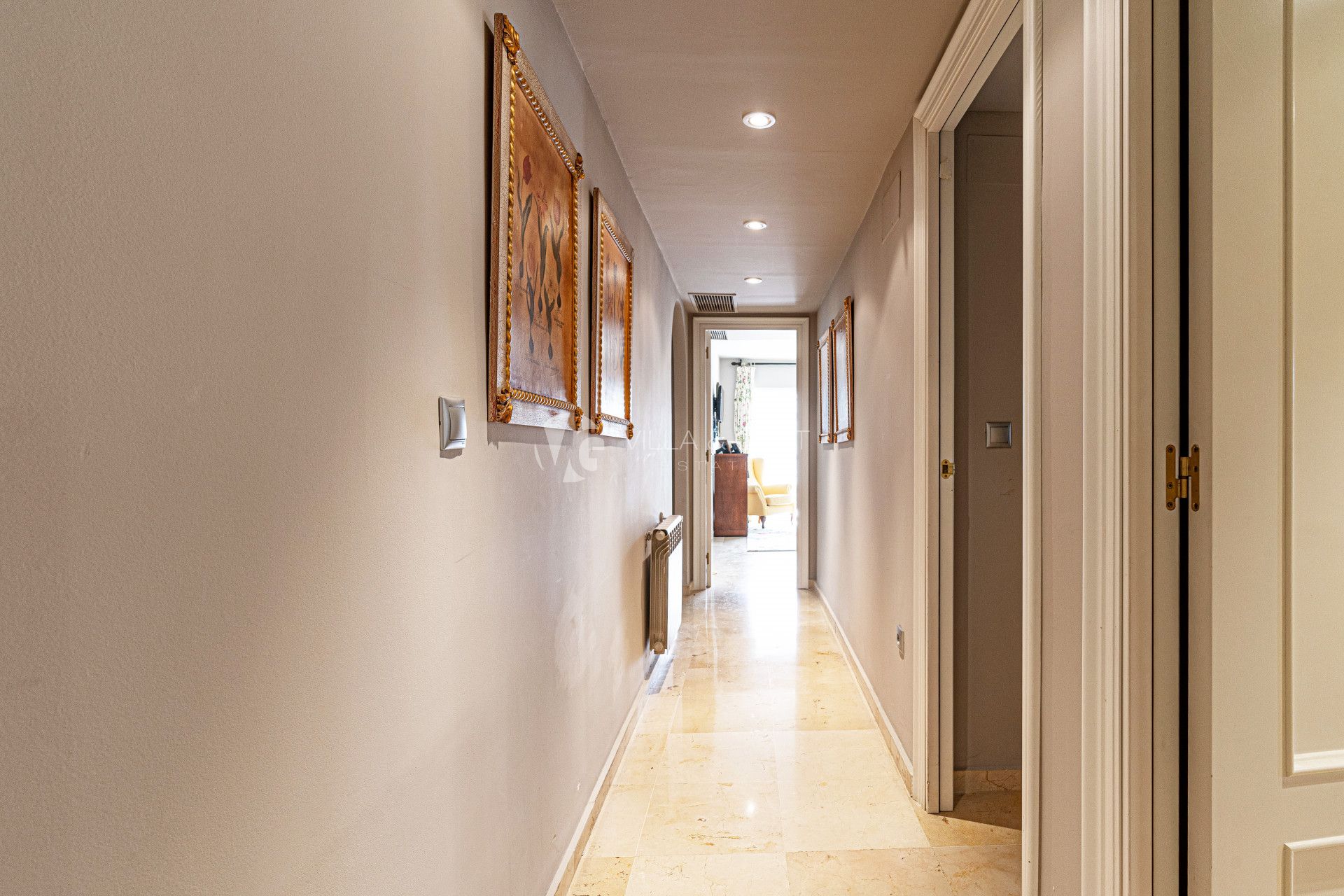 Apartamento en esquina Guadalmina Alta