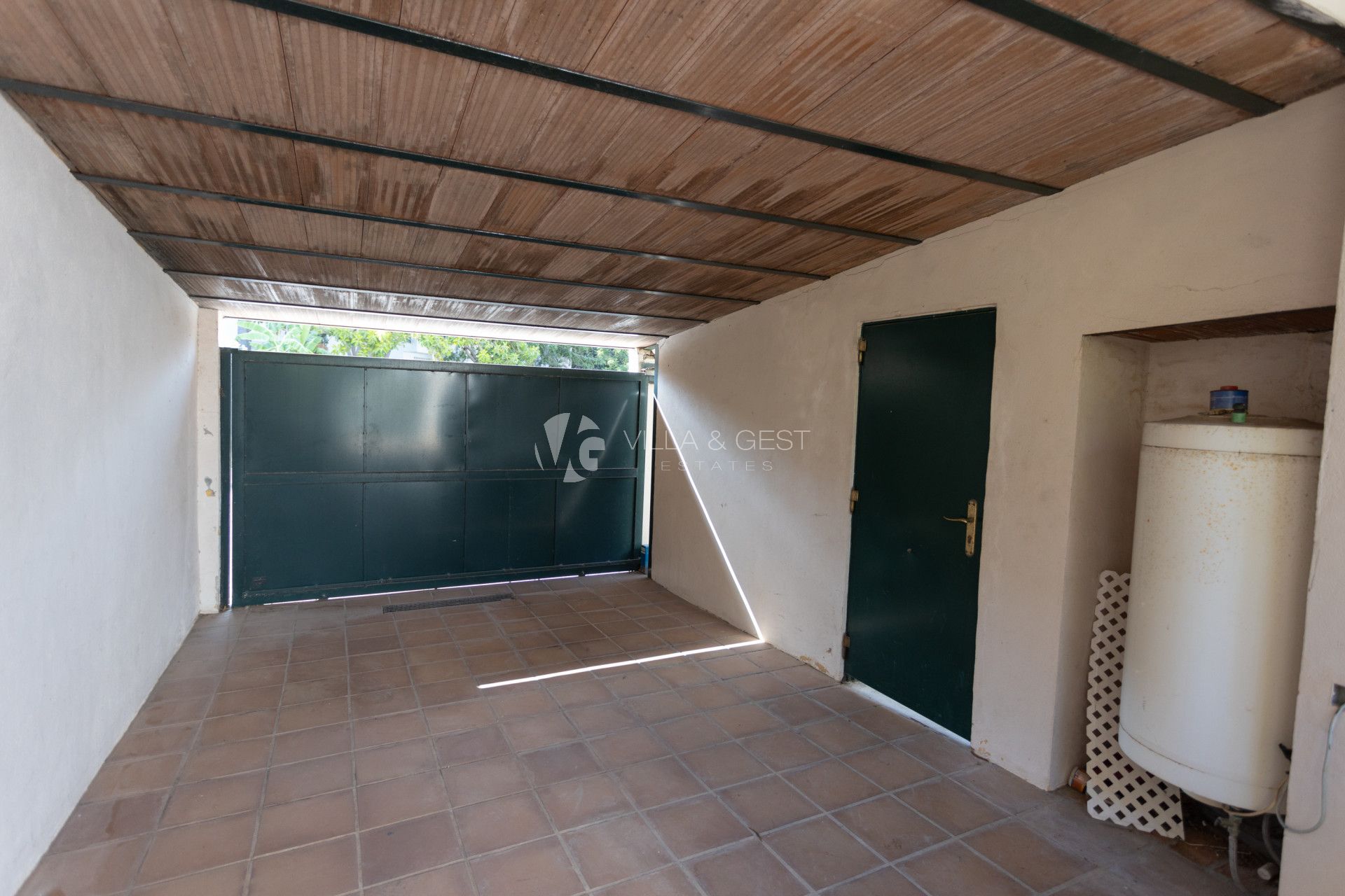 Semi-detached house in Guadalmina baja, Casasola