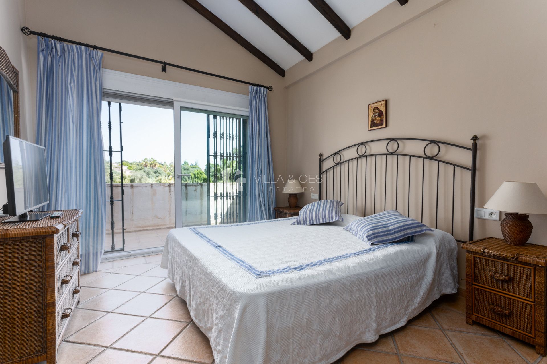 Semi-detached house in Guadalmina baja, Casasola