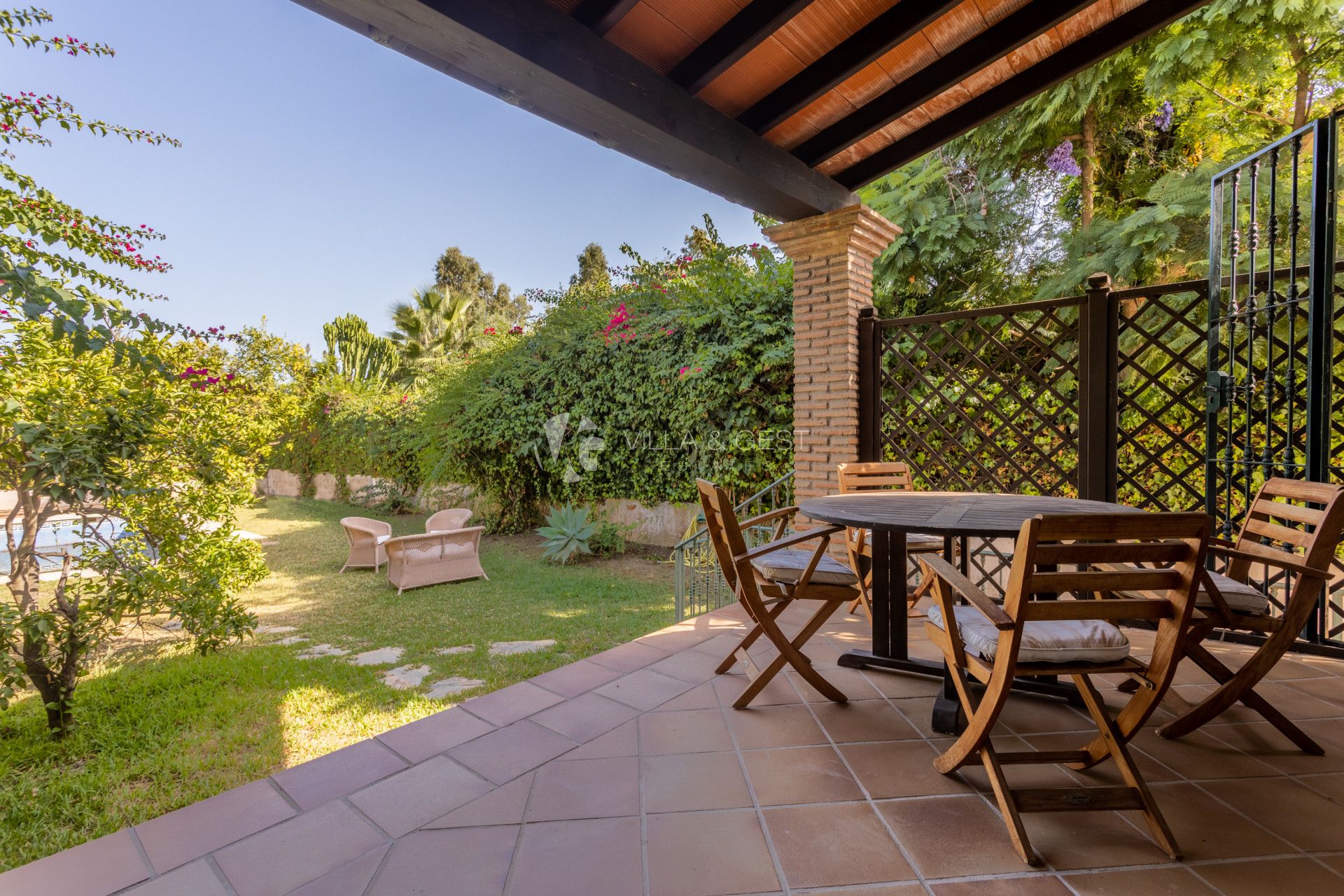 Semi-detached house in Guadalmina baja, Casasola