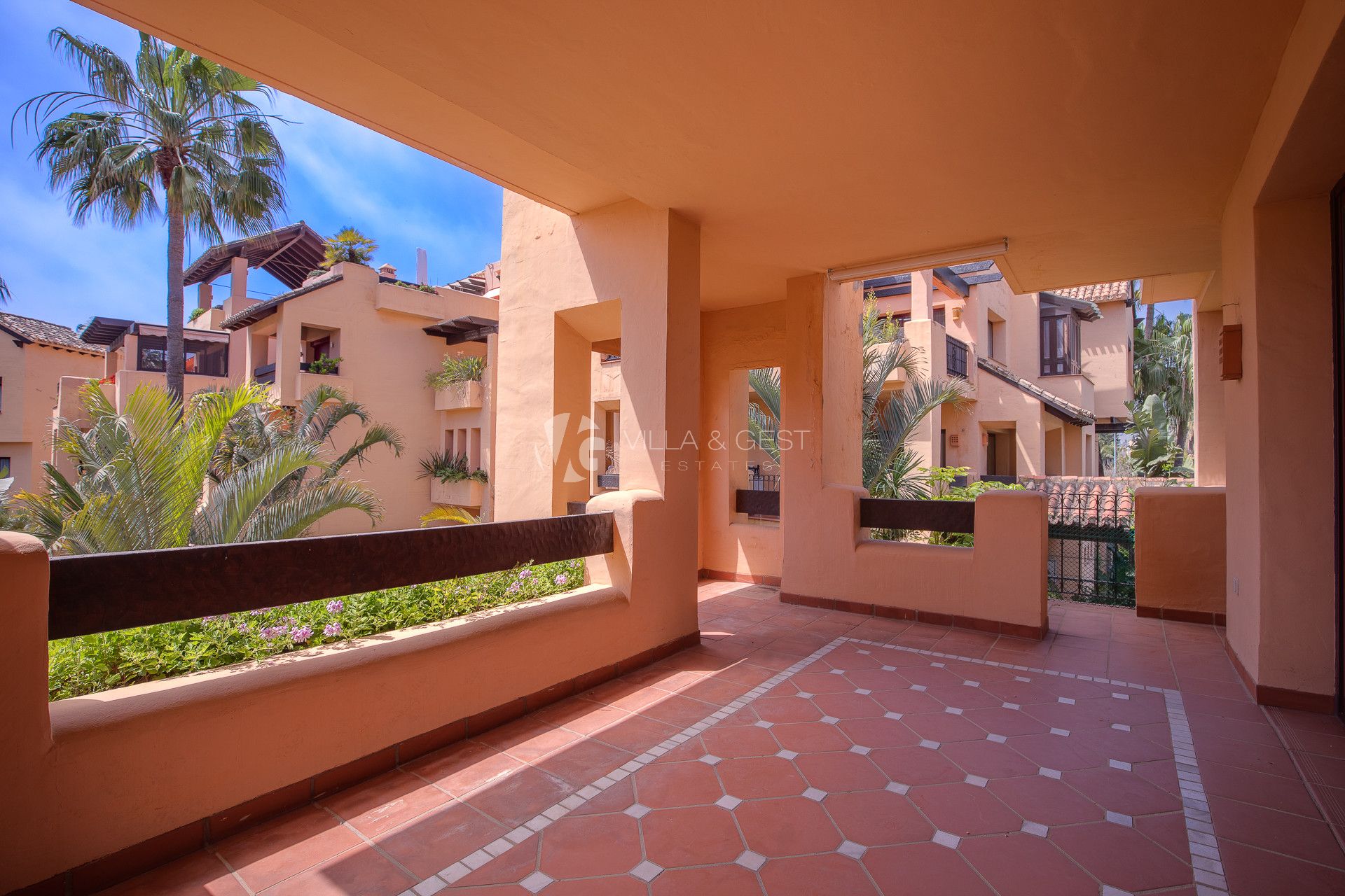 Apartamento en Urbanizacion primera linea de playa