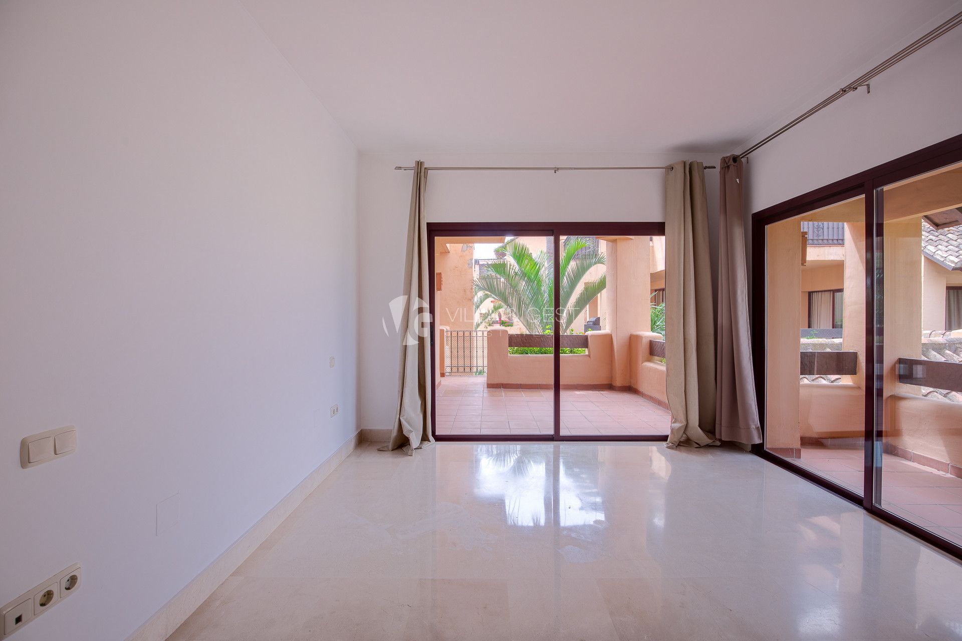 Apartamento en Urbanizacion primera linea de playa