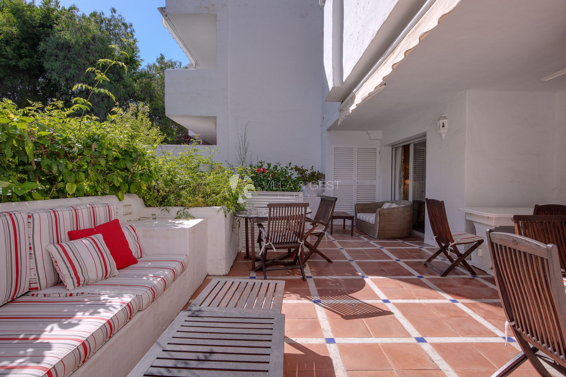 Ground Floor Apartment for rent in Estepona, Costa del Sol