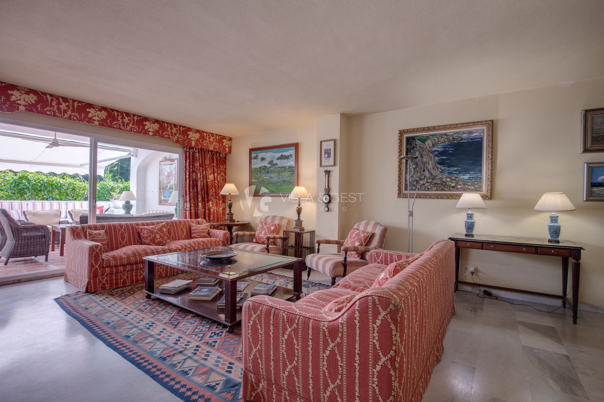 Ground Floor Apartment for rent in Estepona, Costa del Sol