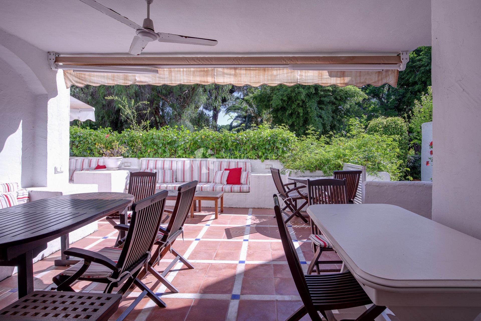 Ground Floor Apartment for rent in Estepona, Costa del Sol