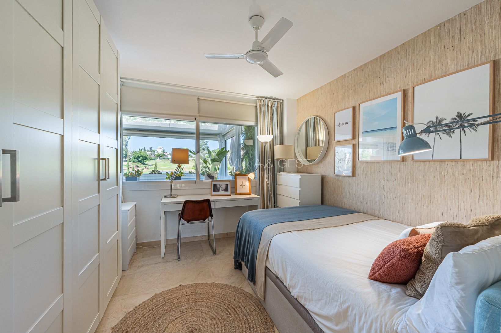 Apartment first line golf Guadalmina