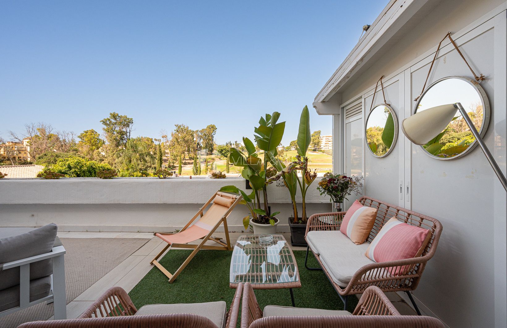 Apartment first line golf Guadalmina