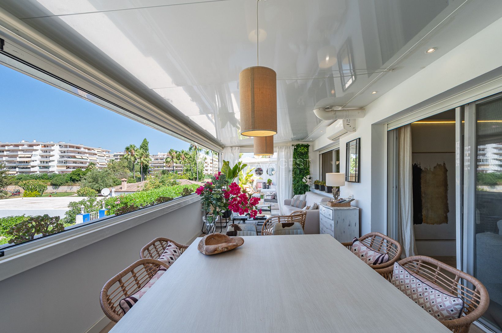 Apartment first line golf Guadalmina