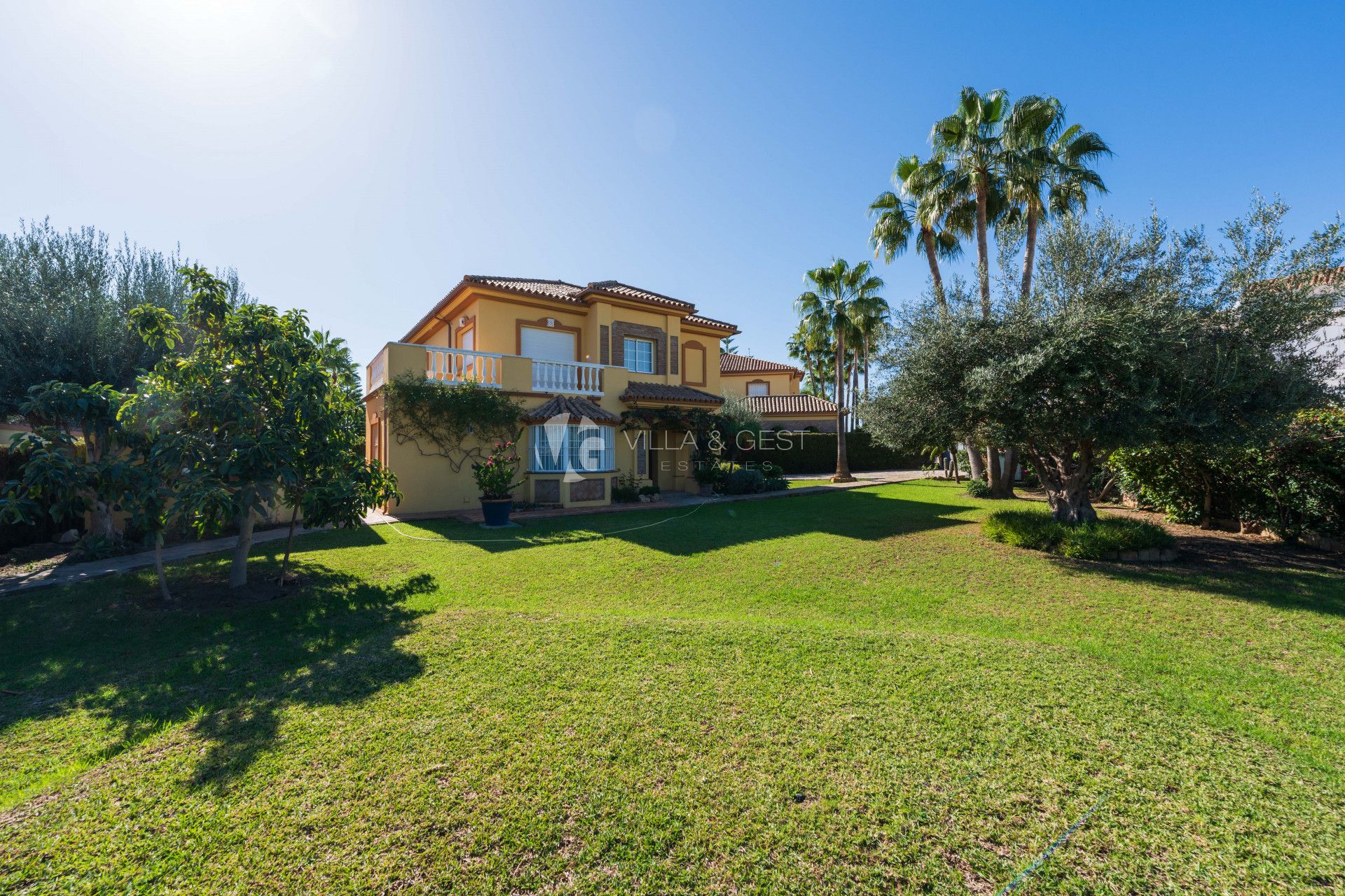 Villa zona Atalaya- Monte Biarritz