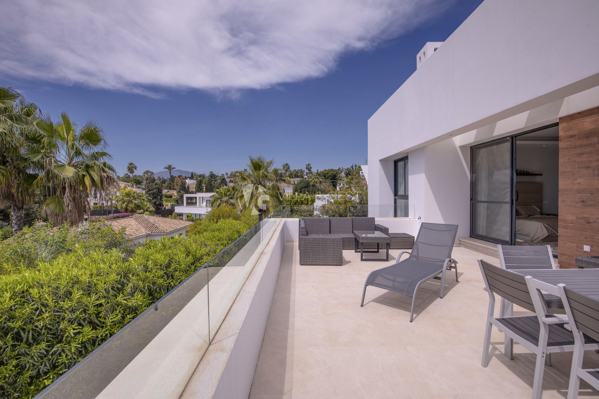 Very Private Contemporary Villa in the New Golden Mile with Sea Views