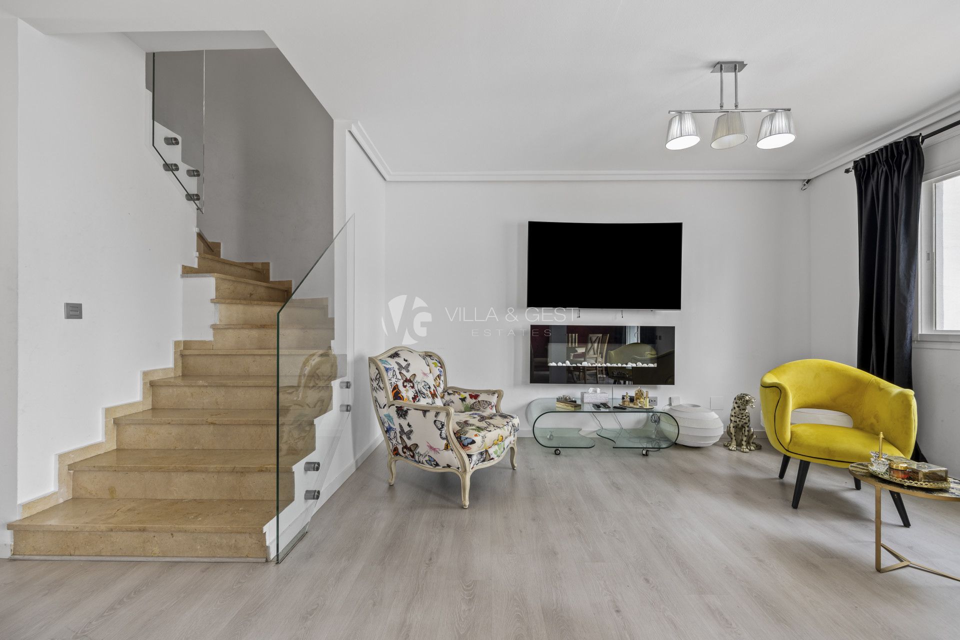 Spacious Reformed Townhouse in Bel-Air, in the New Golden Mile, Estepona