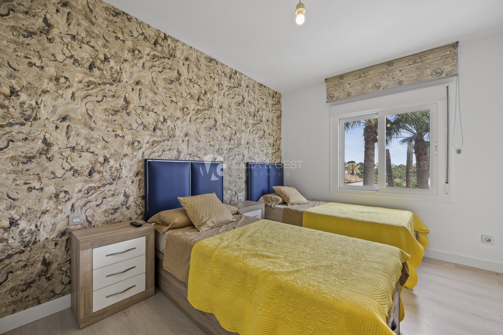 Spacious Reformed Townhouse in Bel-Air, in the New Golden Mile, Estepona