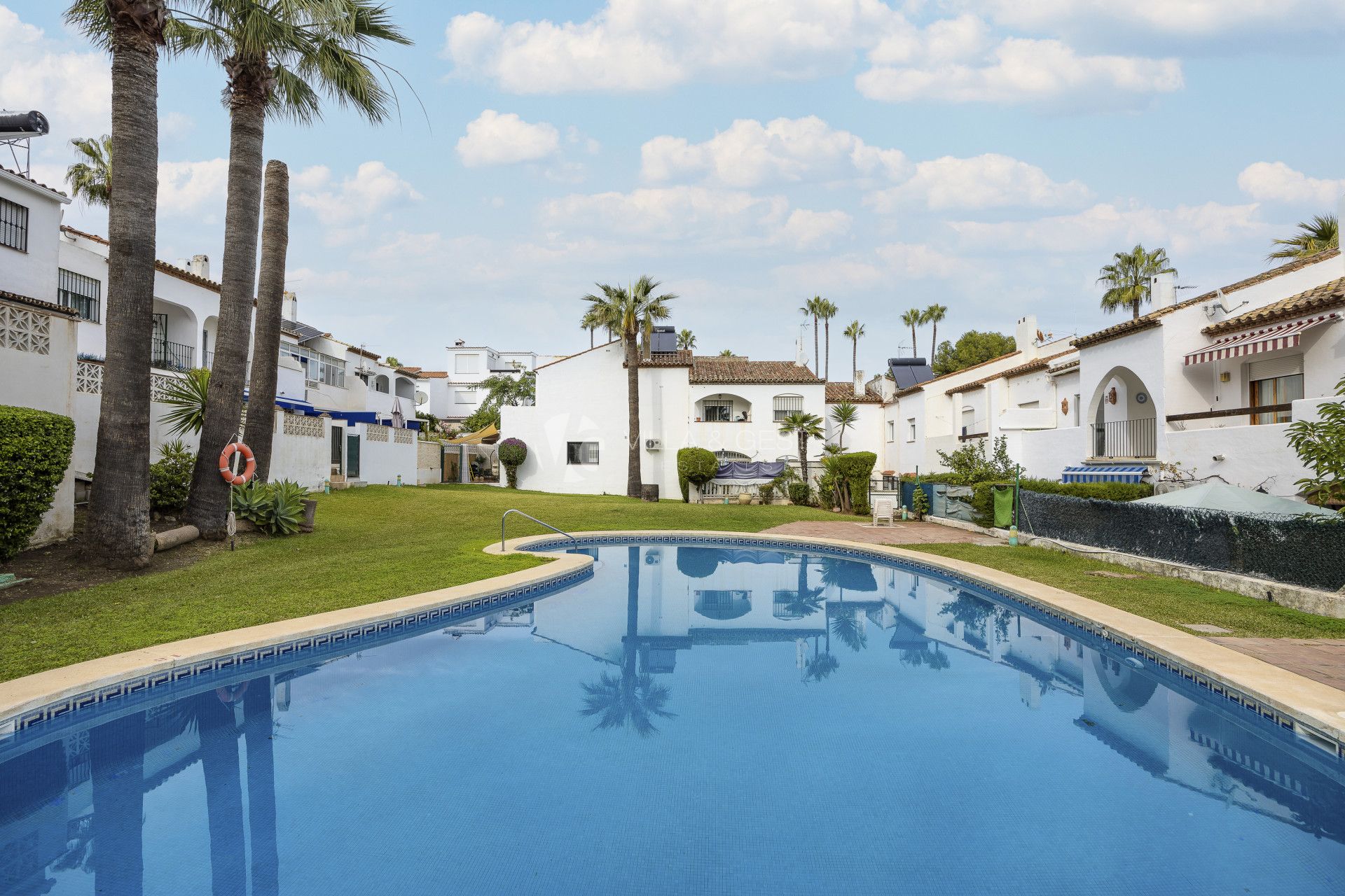 Spacious Reformed Townhouse in Bel-Air, in the New Golden Mile, Estepona