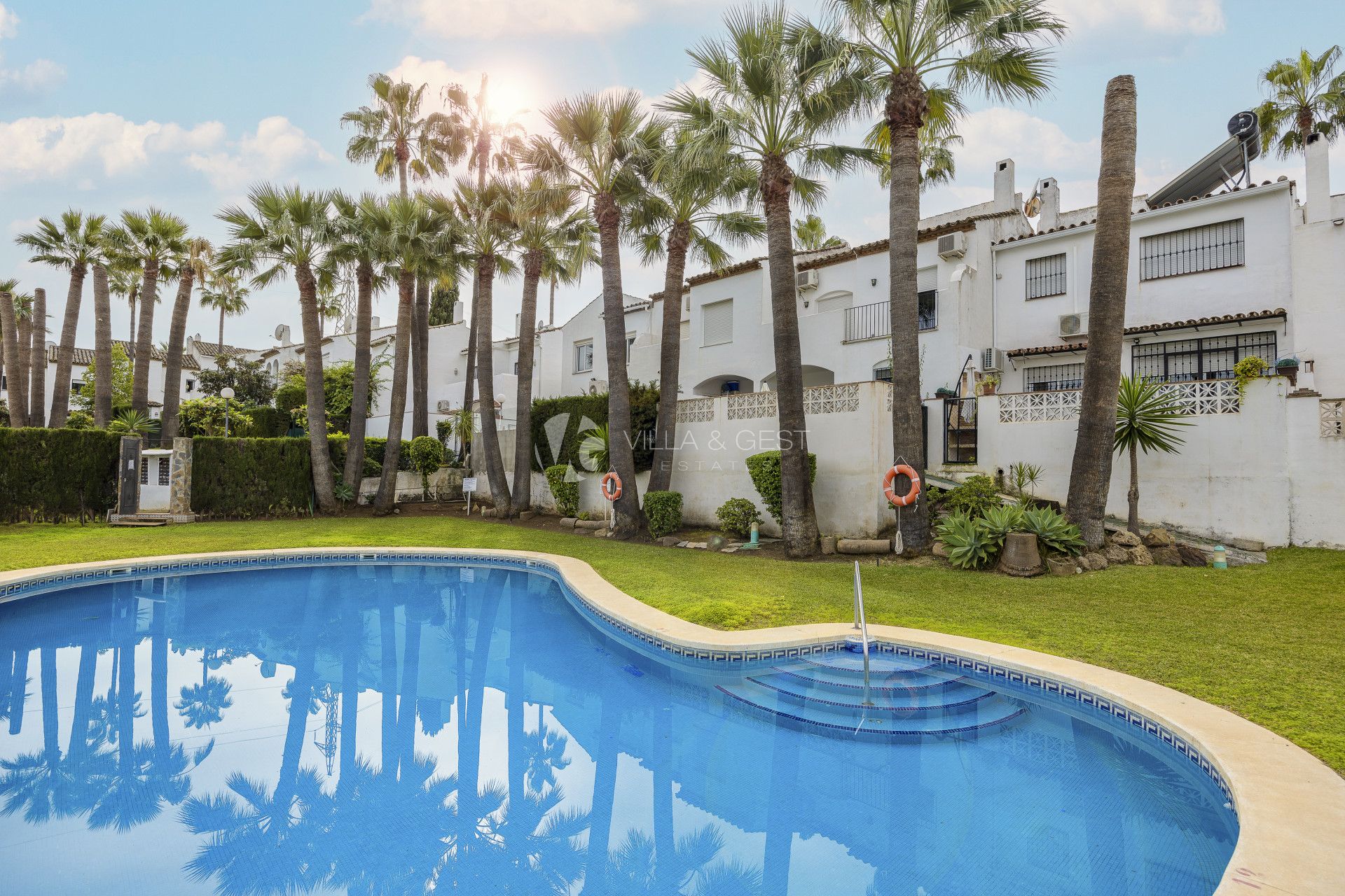 Spacious Reformed Townhouse in Bel-Air, in the New Golden Mile, Estepona