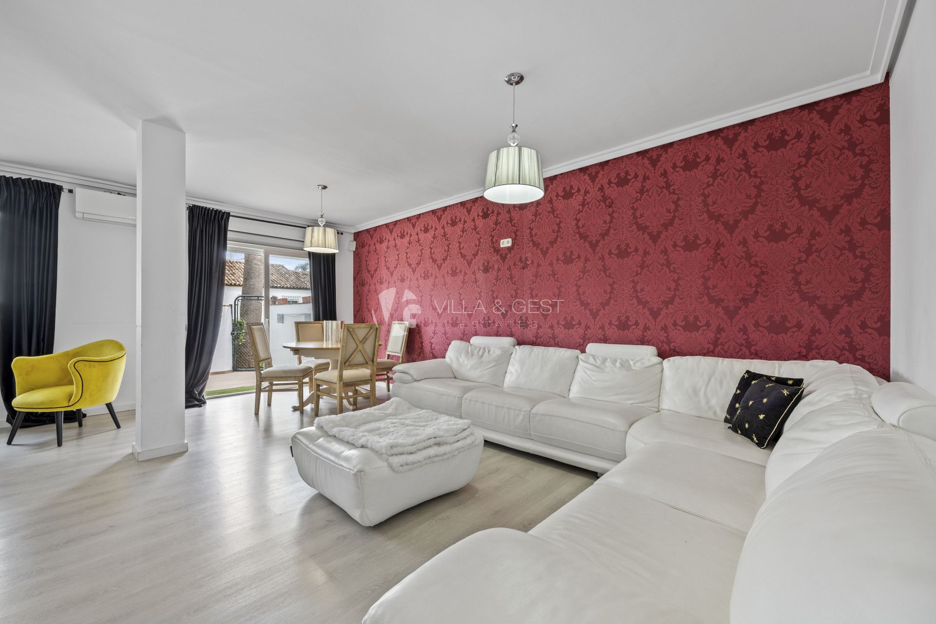 Spacious Reformed Townhouse in Bel-Air, in the New Golden Mile, Estepona