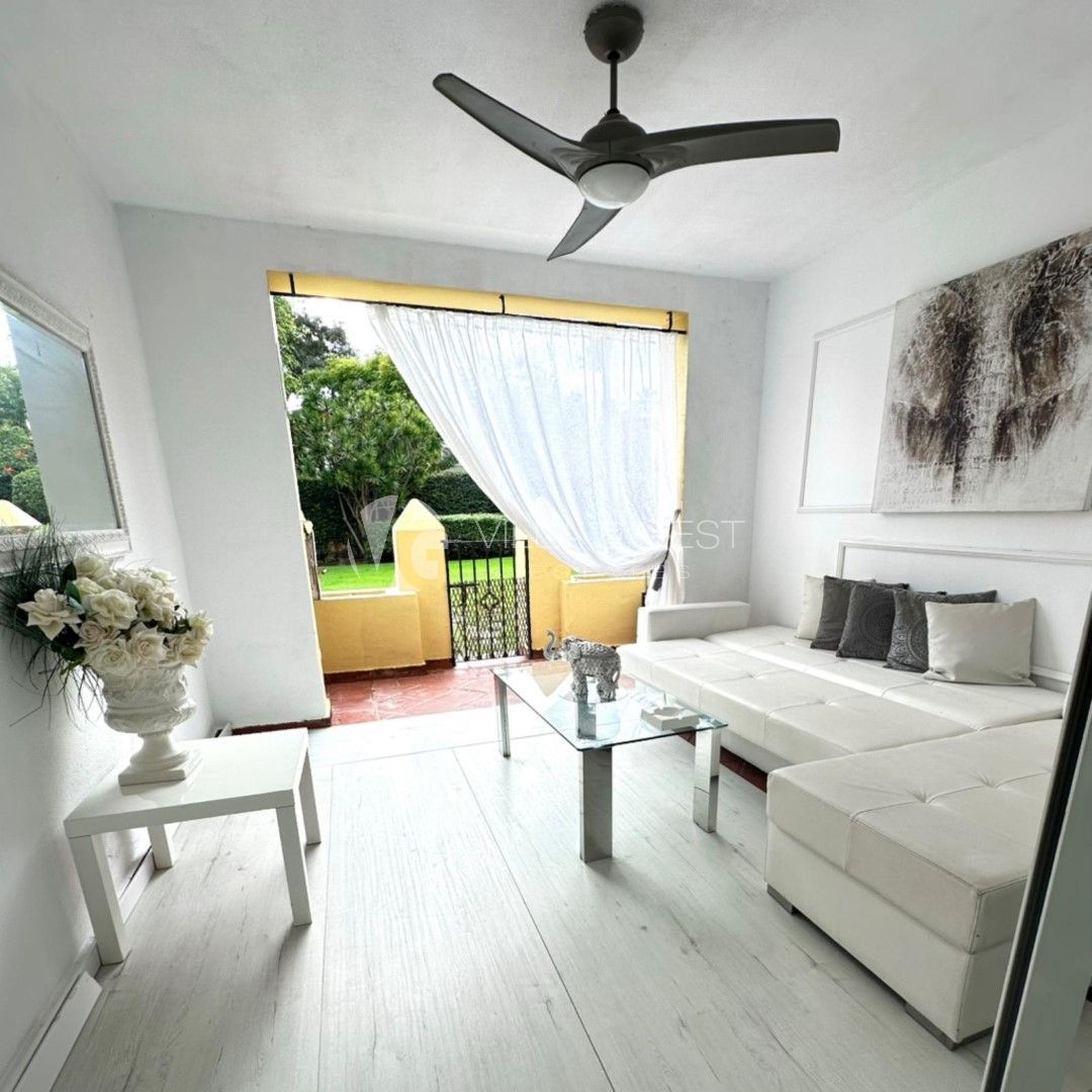Apartment in Guadalmina Alta in a charming complex