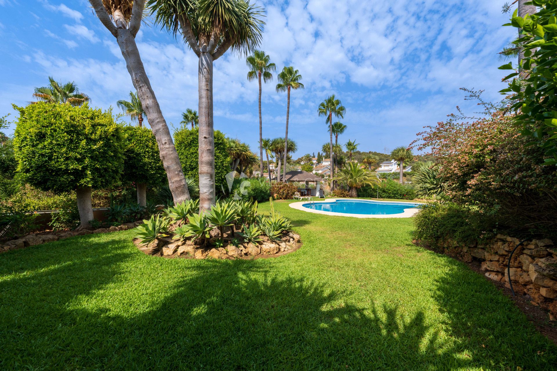 Villa con vistas al mar en Calahonda