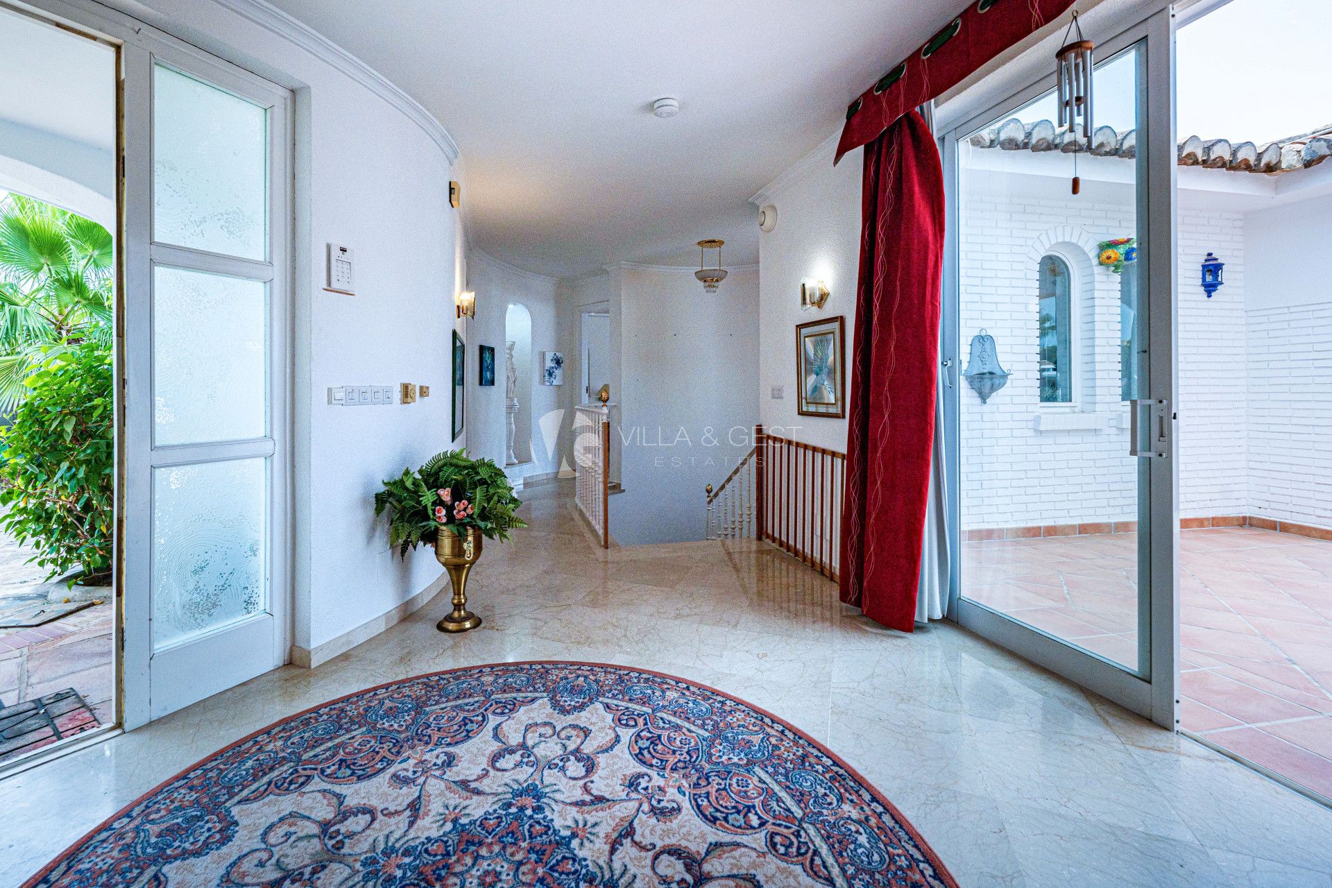 Villa con vistas al mar en Calahonda