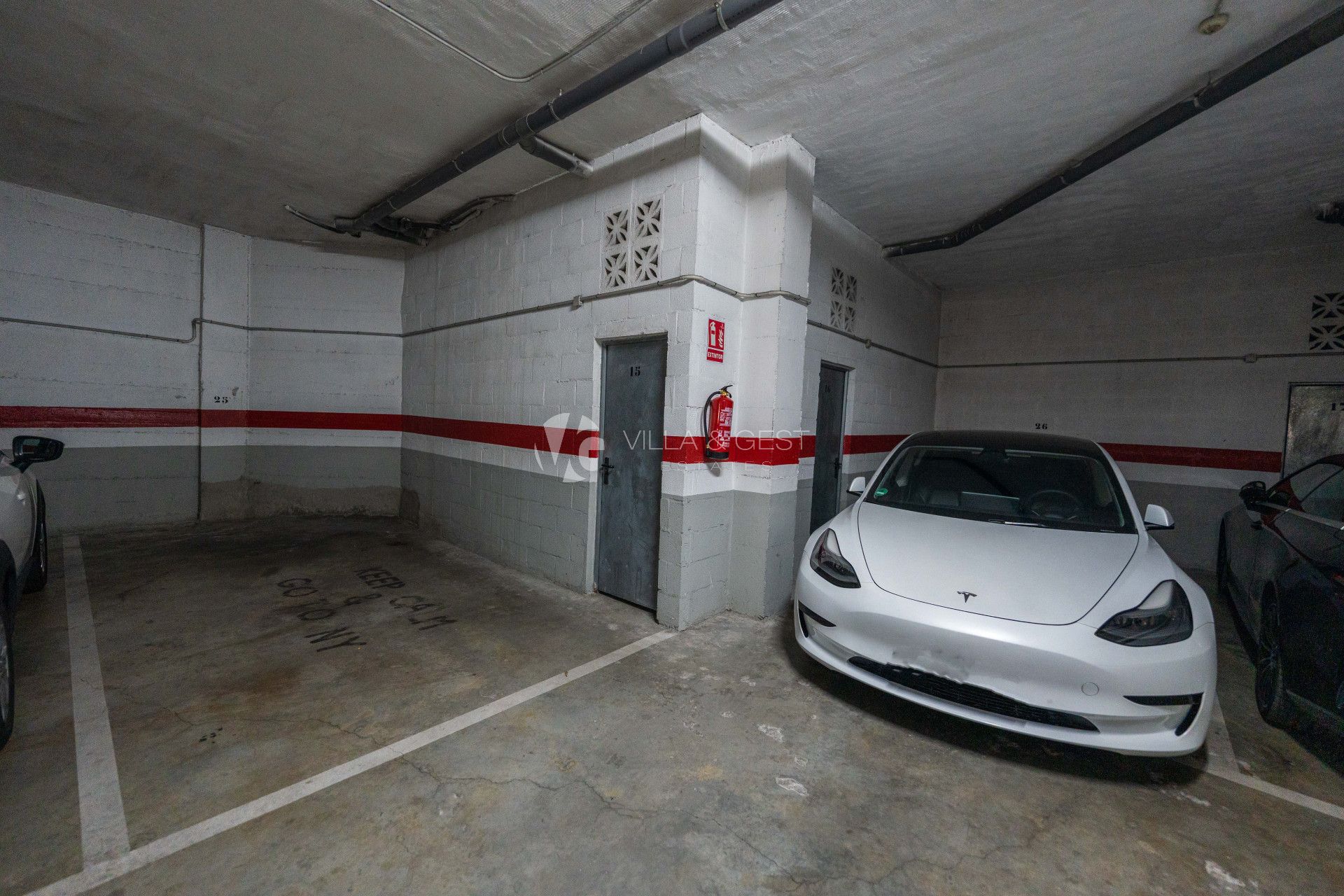 Estupendo apartamento en planta baja cerca de la playa en la nueva Milla de Oro.