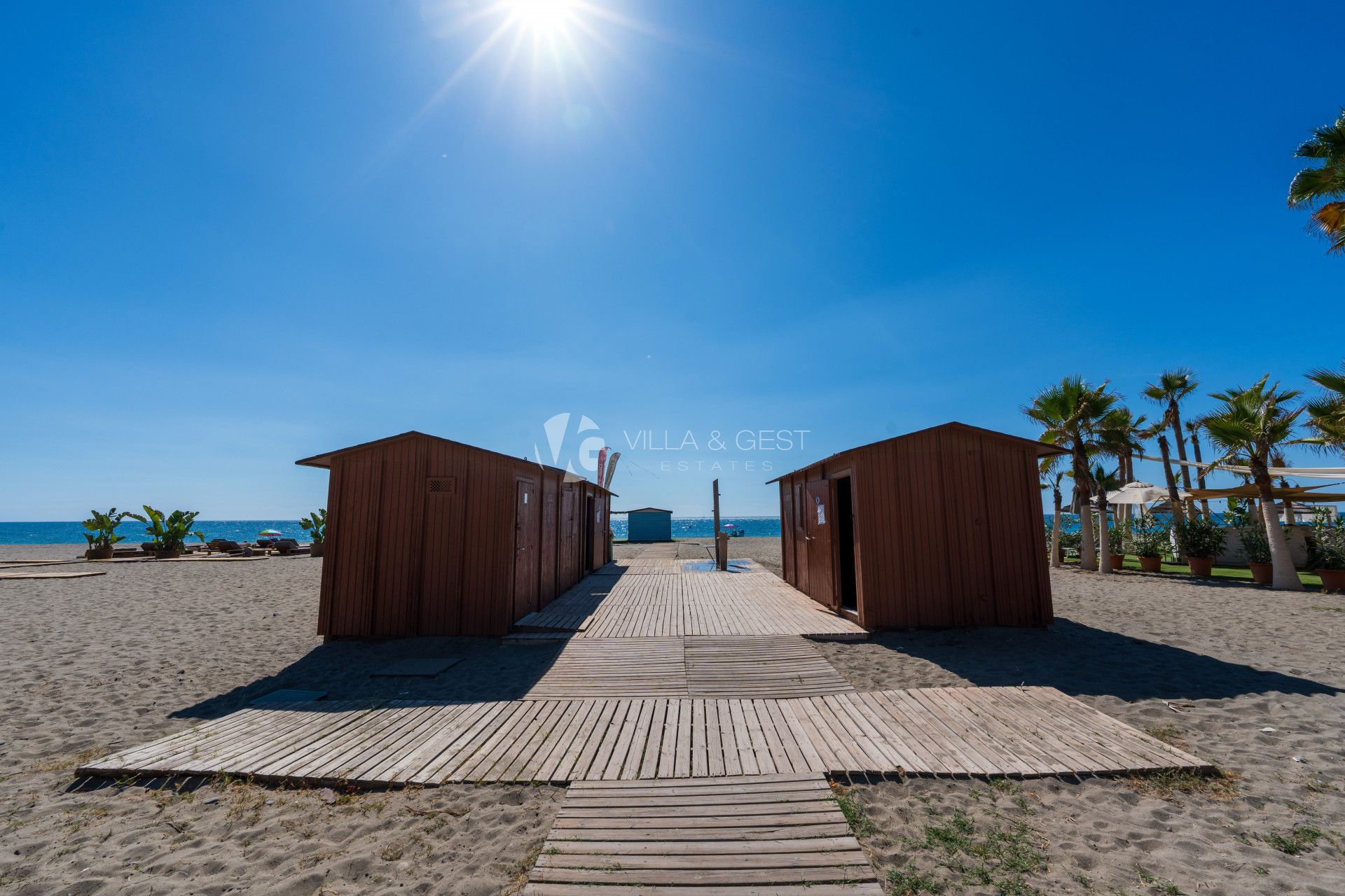 Estupendo apartamento en planta baja cerca de la playa en la nueva Milla de Oro.