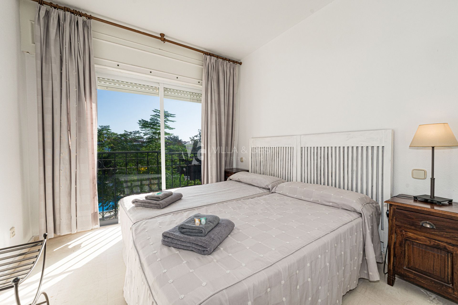 Apartamento en urbanizacion en primera linea de playa