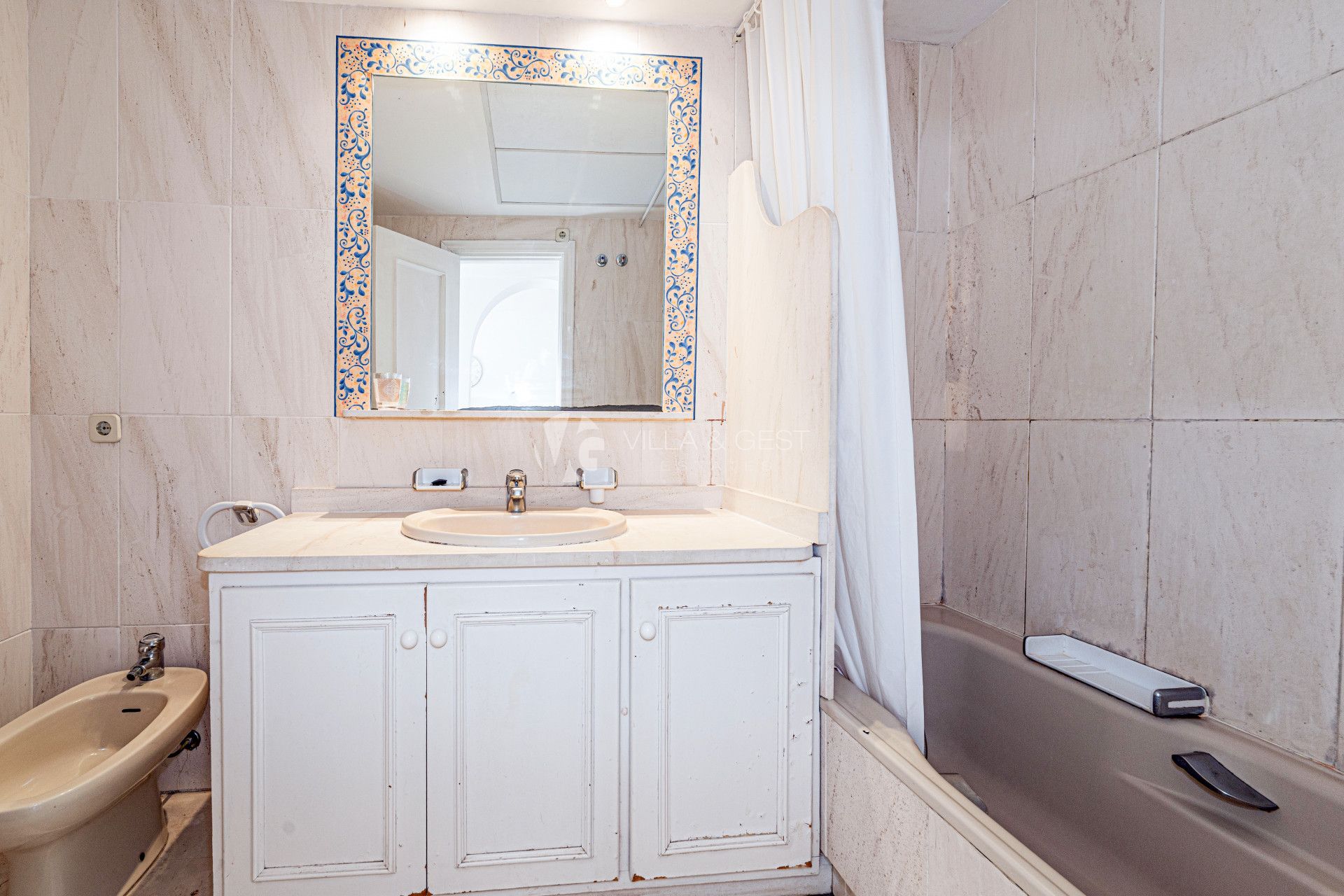 Apartamento en urbanizacion en primera linea de playa