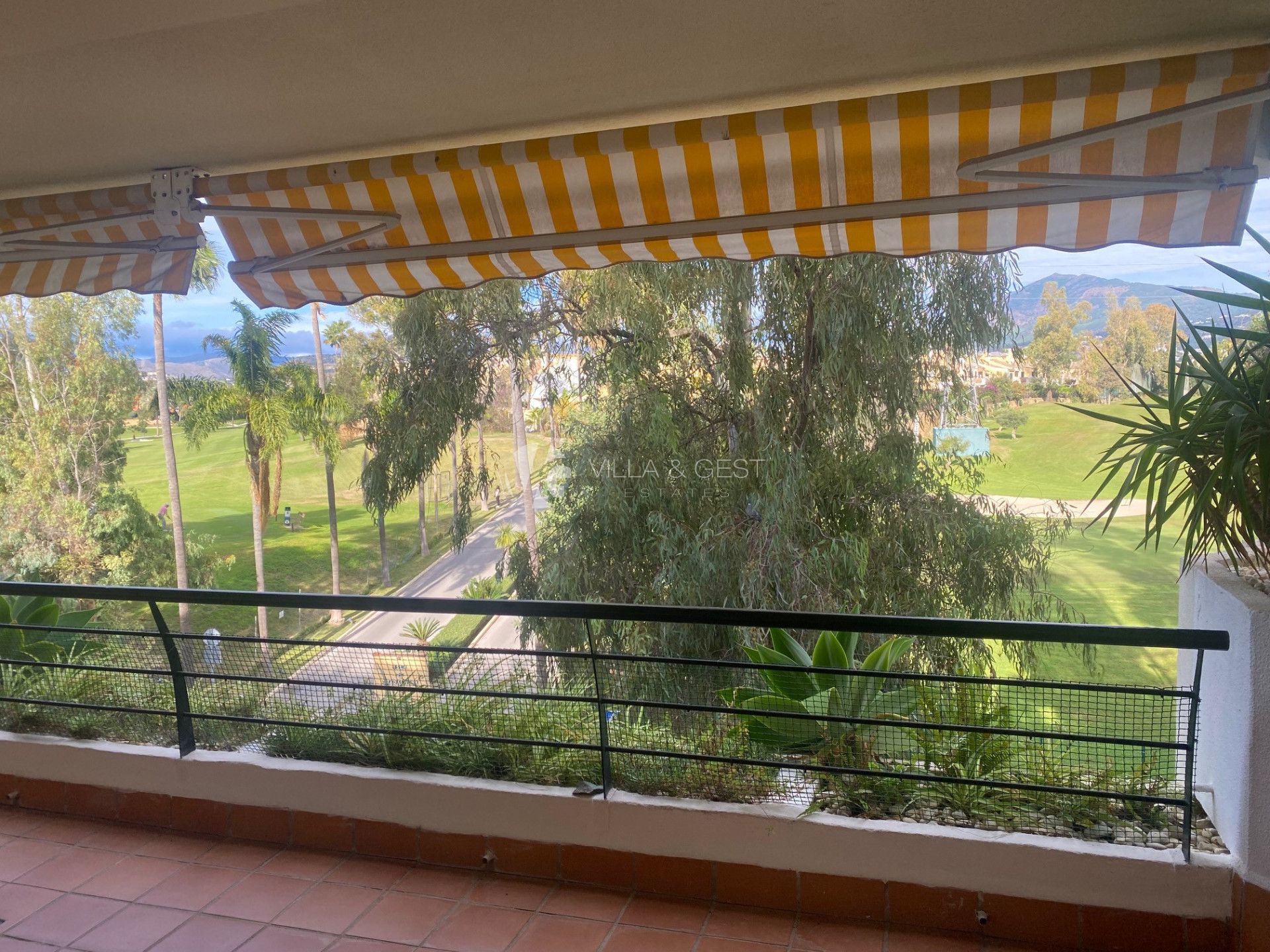 PIso en alquiler sin amueblar, Campos de Guadalmina, Guadalmina Alta