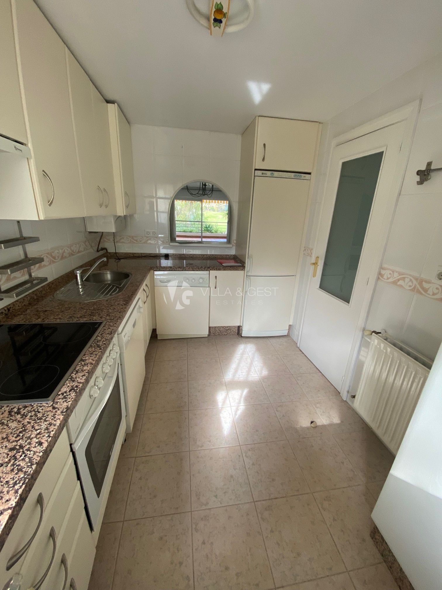 PIso en alquiler sin amueblar, Campos de Guadalmina, Guadalmina Alta